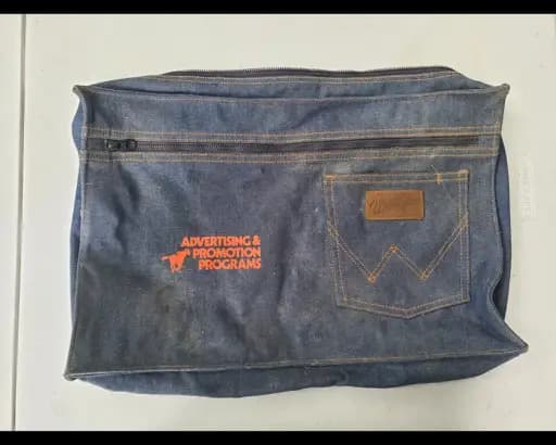 Vintage wrangler denim zipper bag